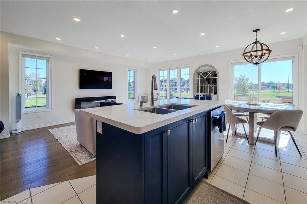 1 Cooke Avenue