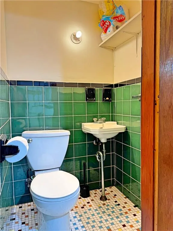 184 East 35th Street