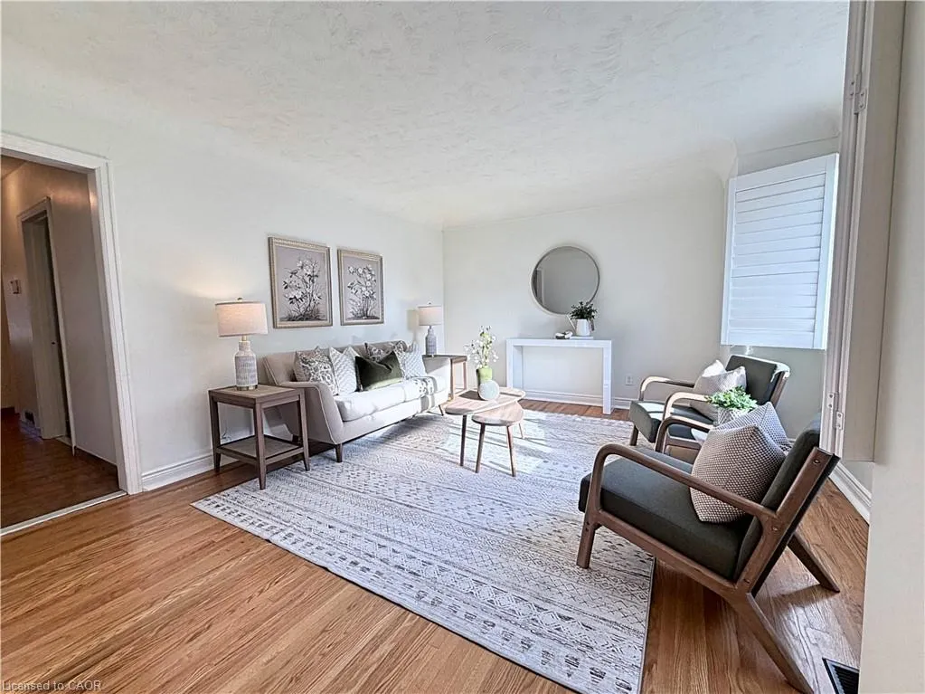 184 East 35th Street