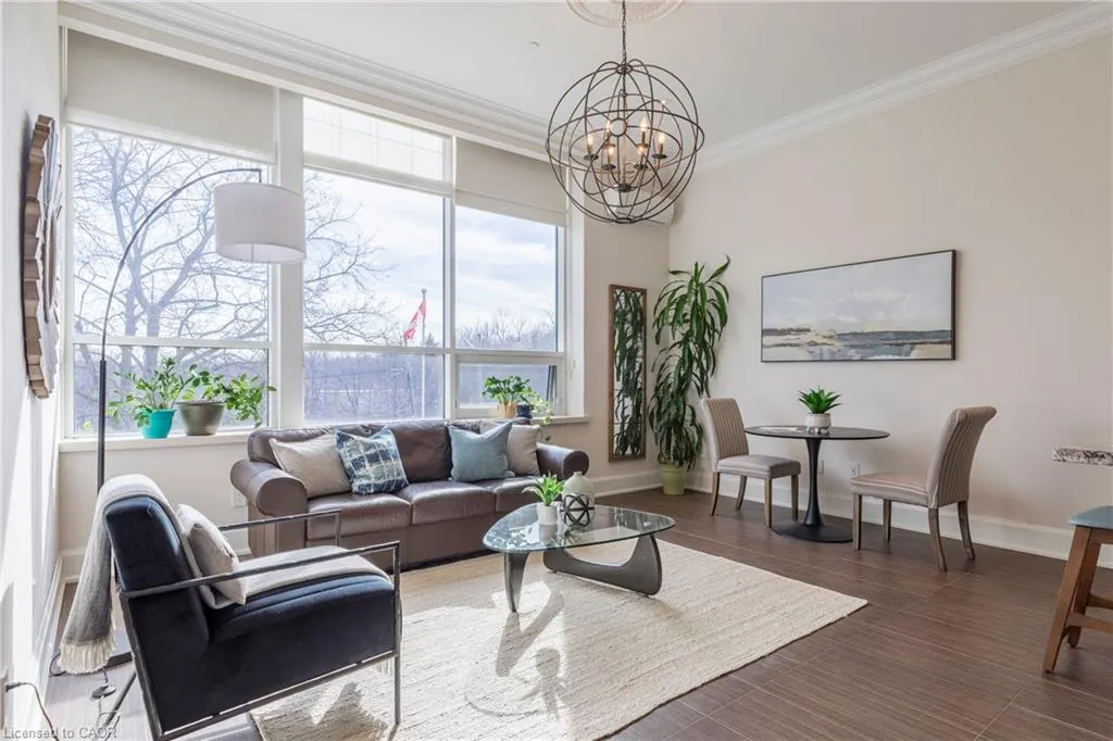 397 King Street W #207