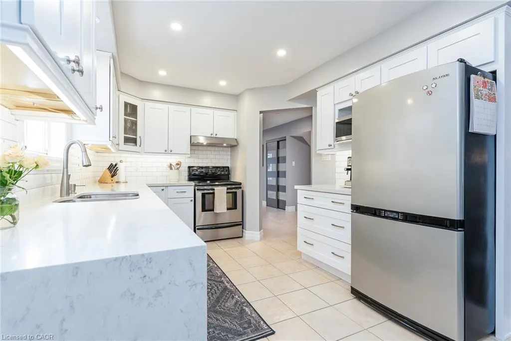 677 Langlaw Drive