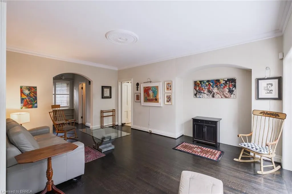 41 Dufferin Avenue