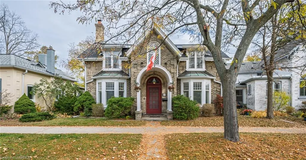 41 Dufferin Avenue
