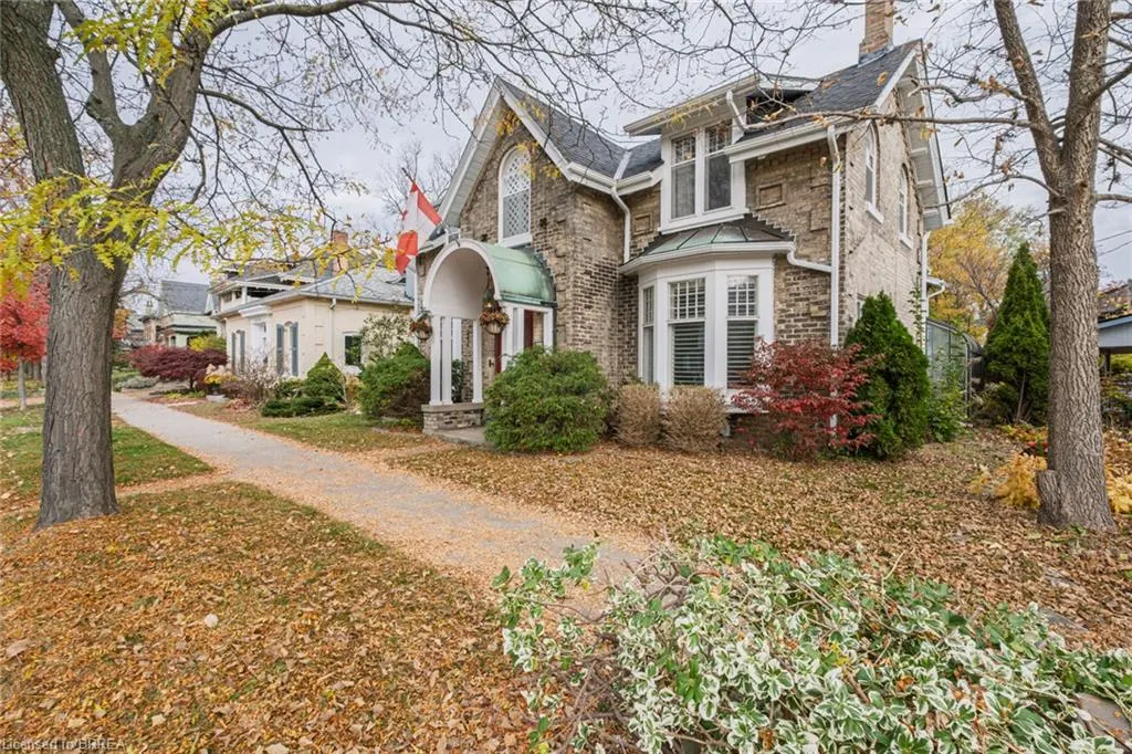 41 Dufferin Avenue