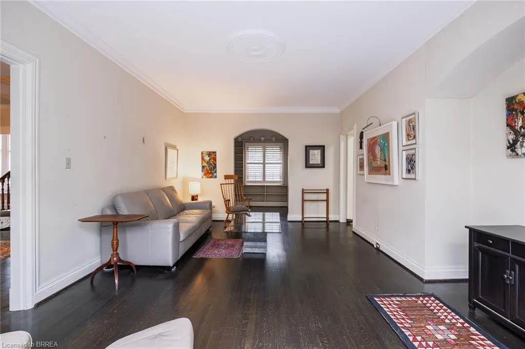 41 Dufferin Avenue