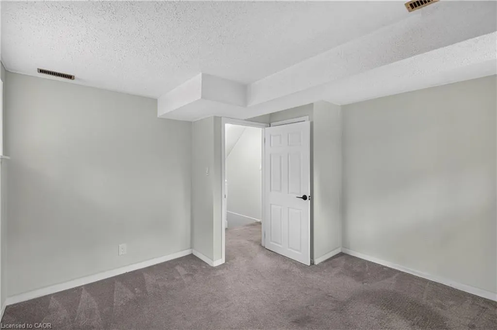 3401 Rockwood Drive
