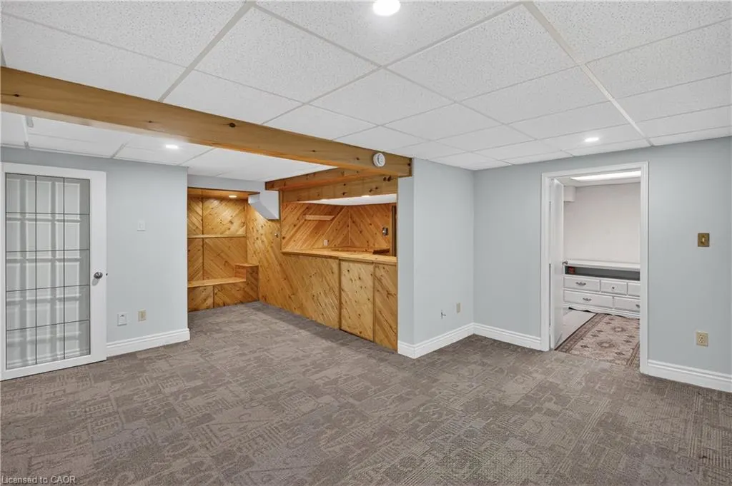 3401 Rockwood Drive