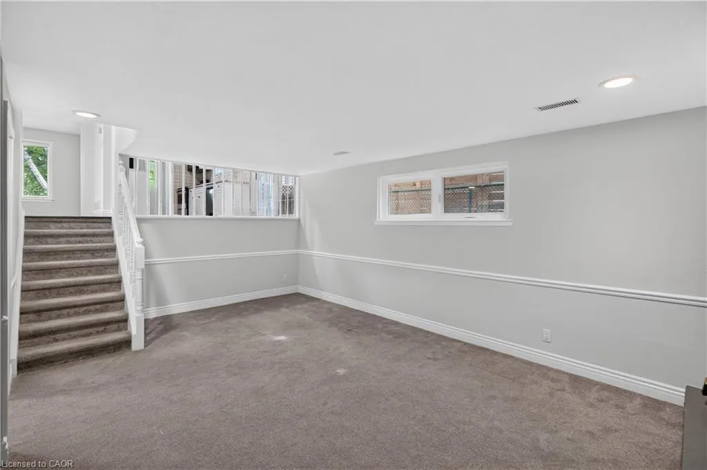 3401 Rockwood Drive