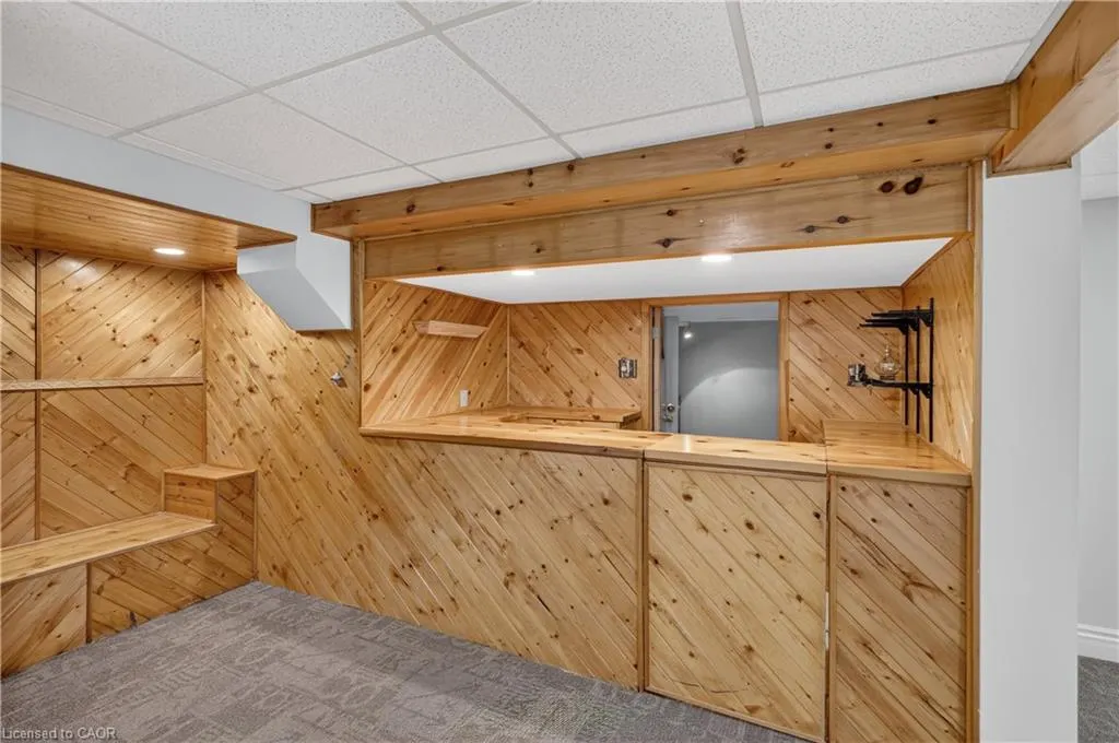 3401 Rockwood Drive