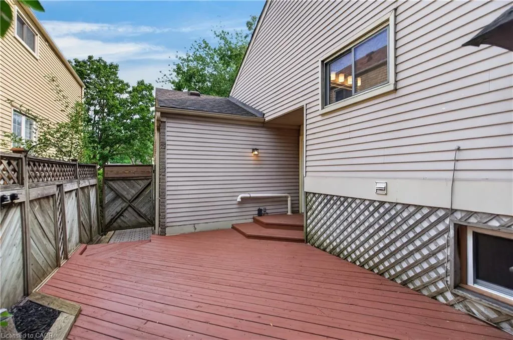 3401 Rockwood Drive