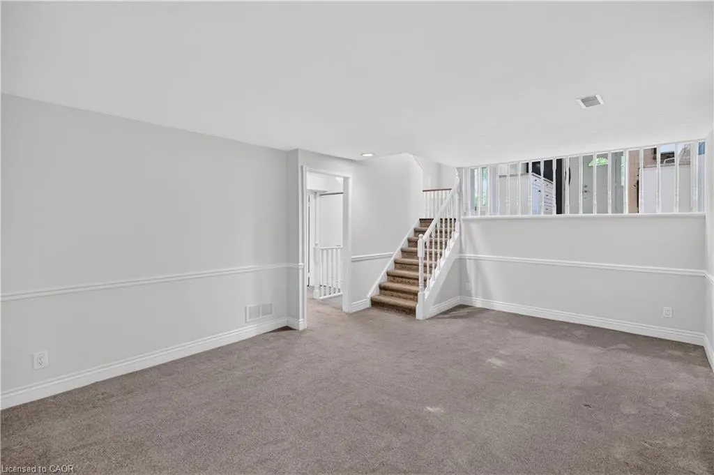 3401 Rockwood Drive
