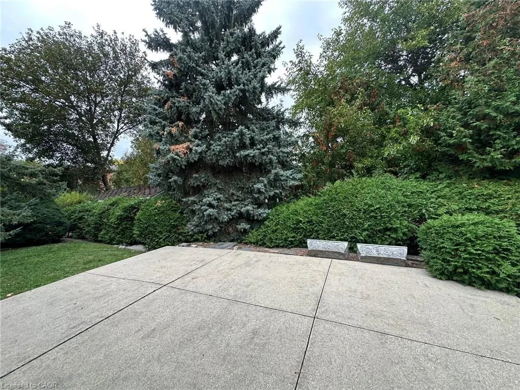 2529 Claymore Crescent