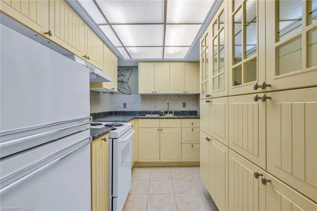 2529 Claymore Crescent
