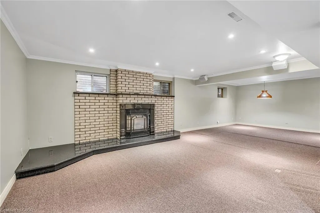 2529 Claymore Crescent
