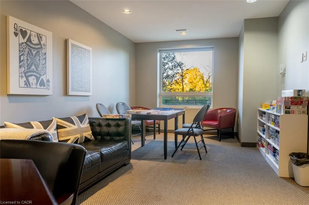 33 Whitmer Street #523