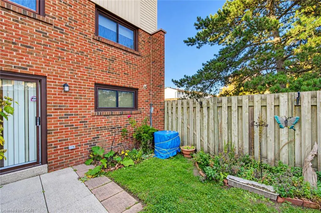 187 Grulke Street #20