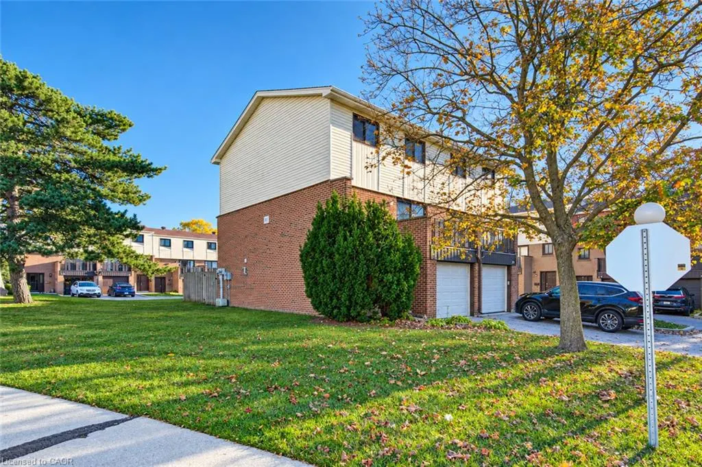 187 Grulke Street #20