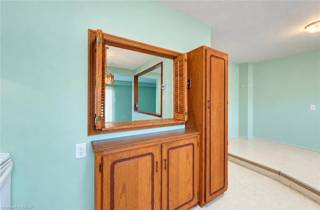 187 Grulke Street #20
