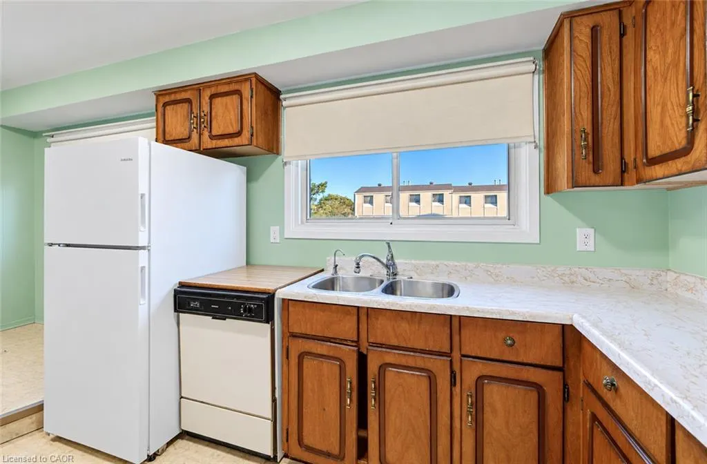 187 Grulke Street #20