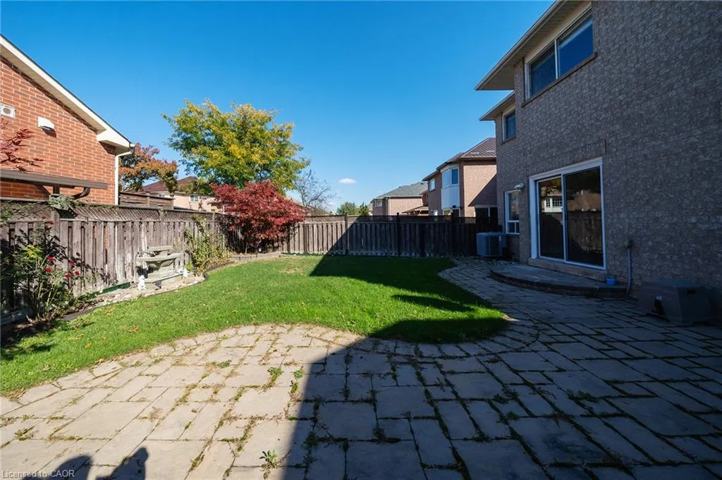 1349 Midgreen Lane