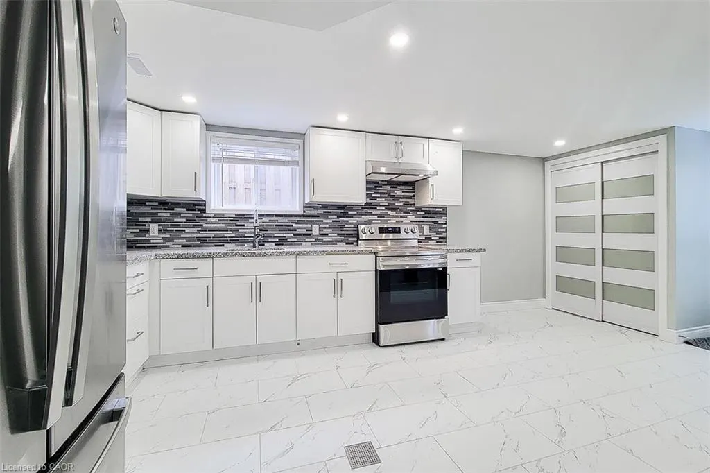 1654 Upper Wellington Street #LOWER LEVEL
