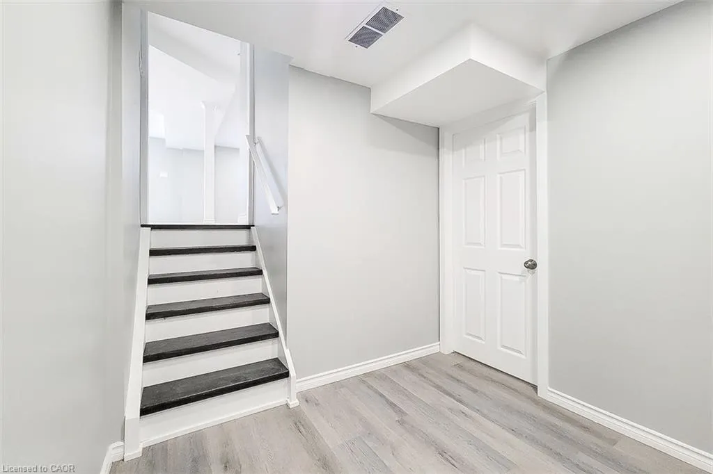 1654 Upper Wellington Street #LOWER LEVEL