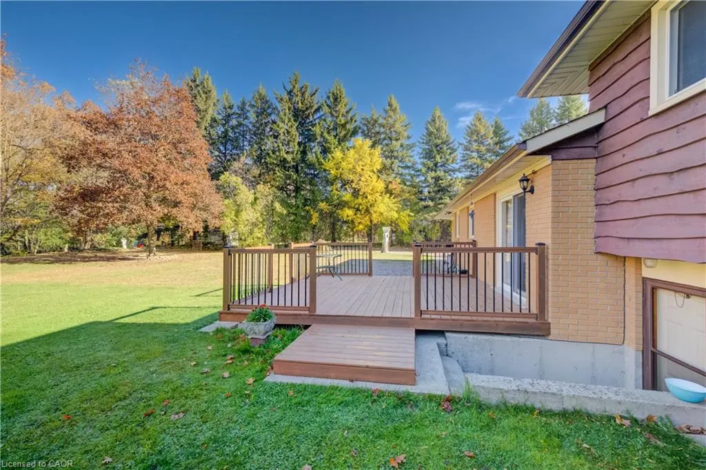 499 East River Road
