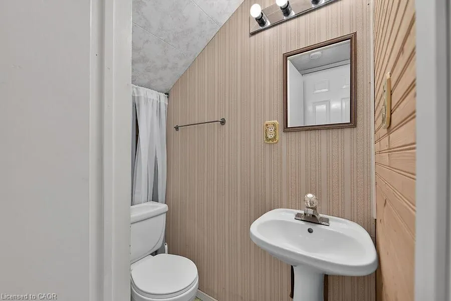 63 Fonthill Road #3