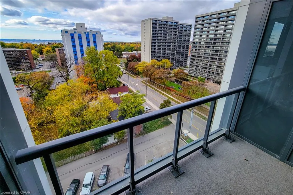 500 Brock Avenue #909