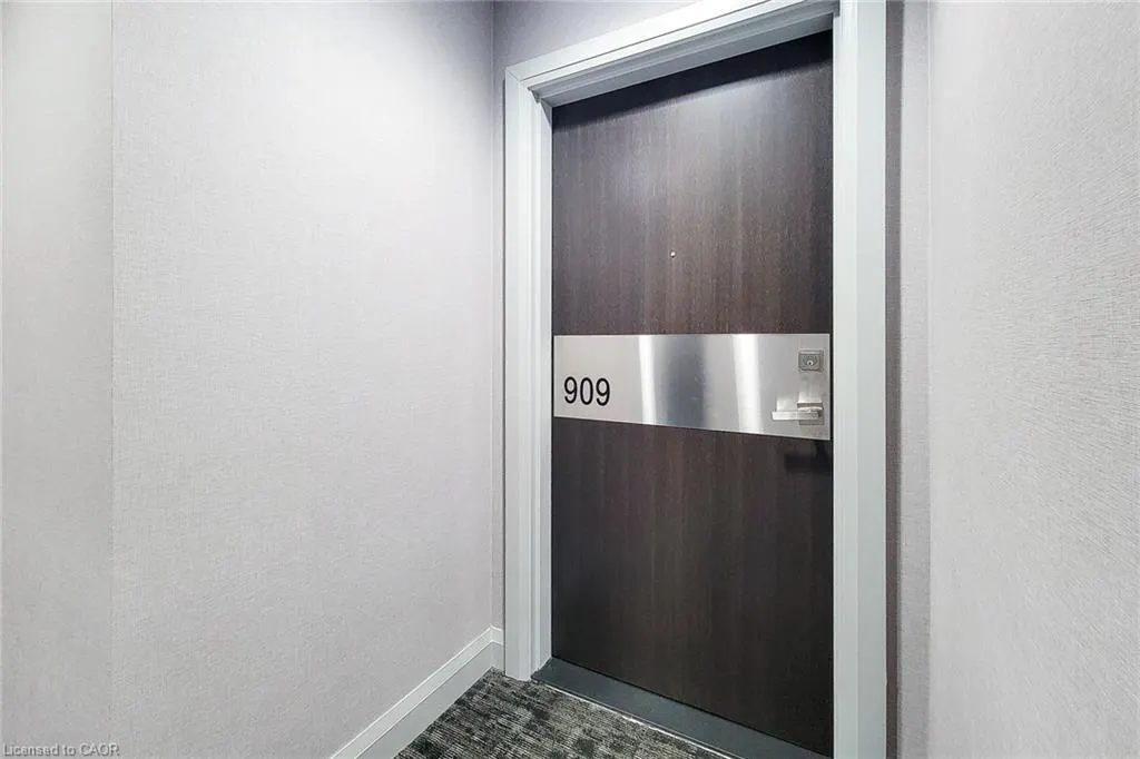 500 Brock Avenue #909