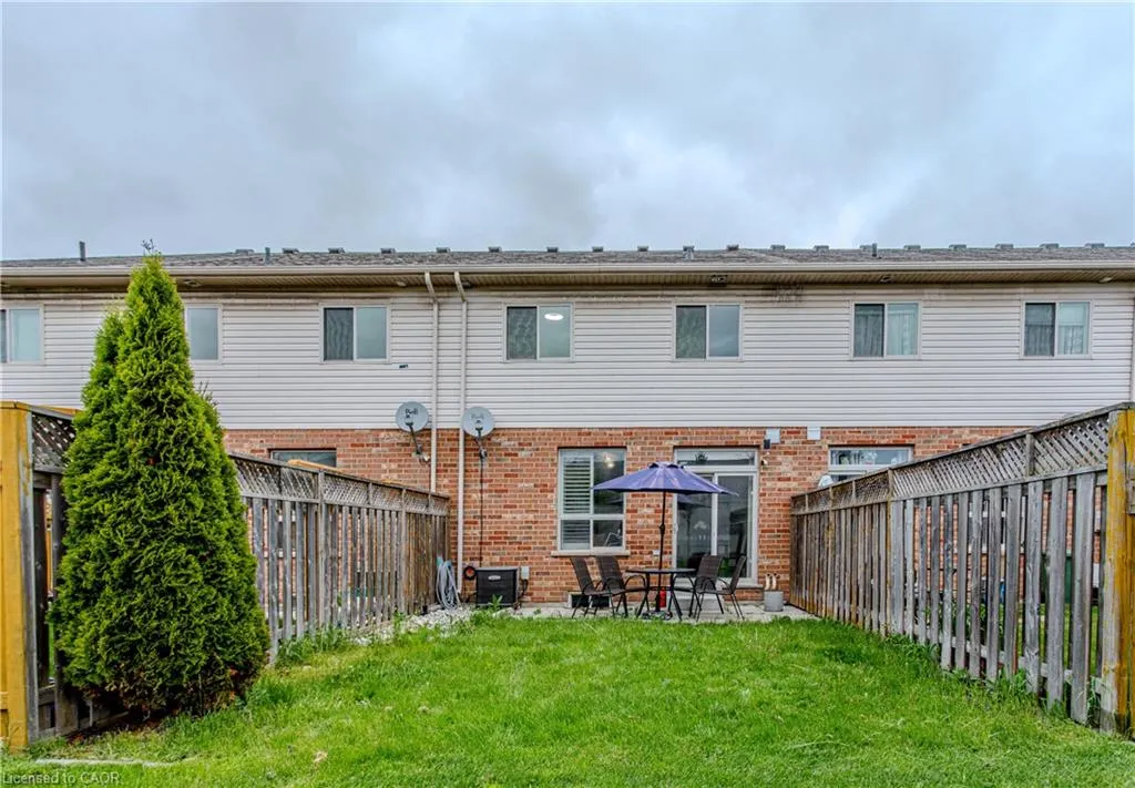 49 Marina Point Crescent