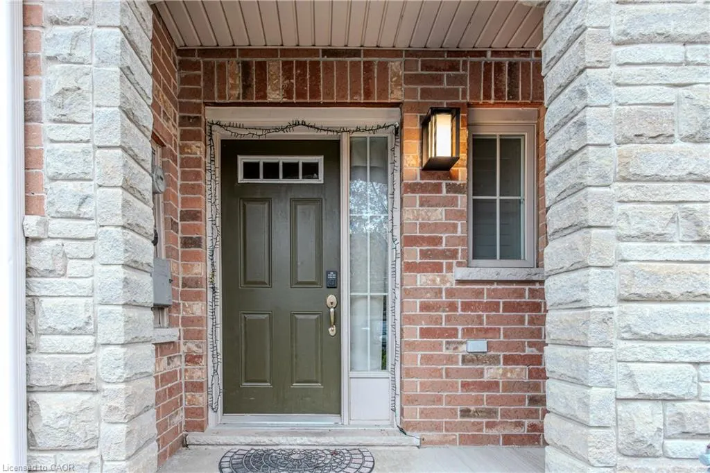 49 Marina Point Crescent