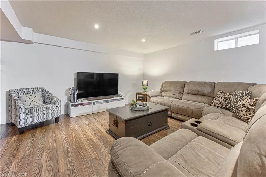 87 Isaiah Drive