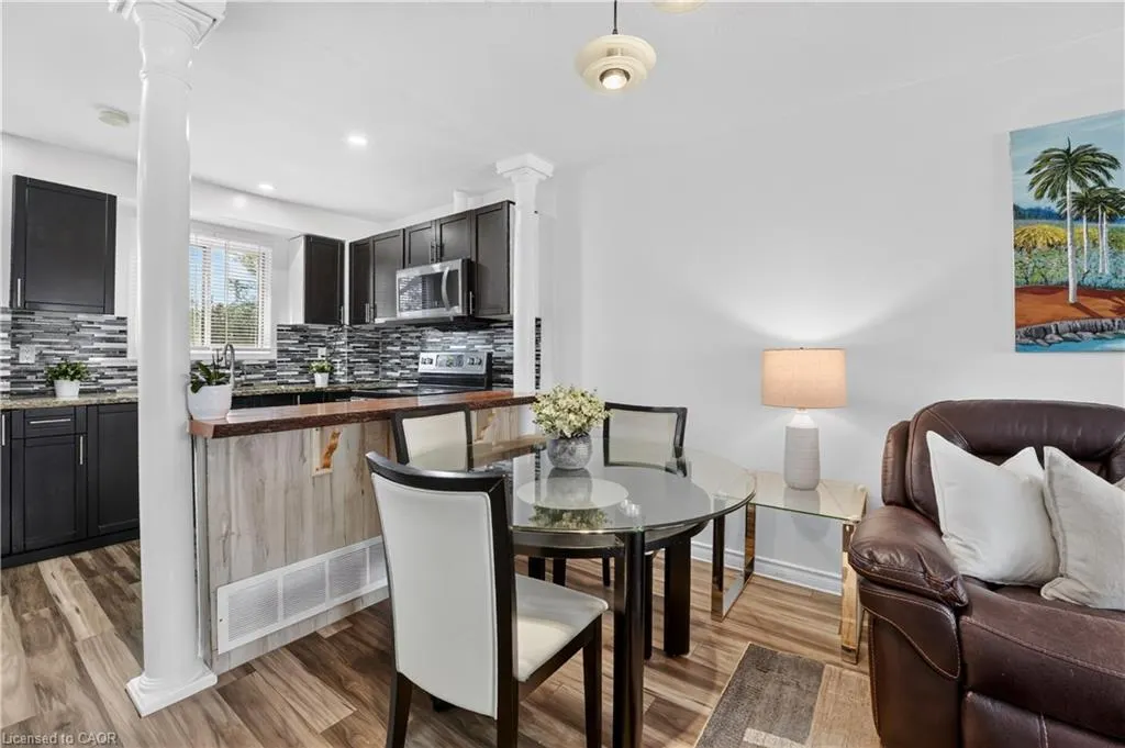 6 Ellerslie Road