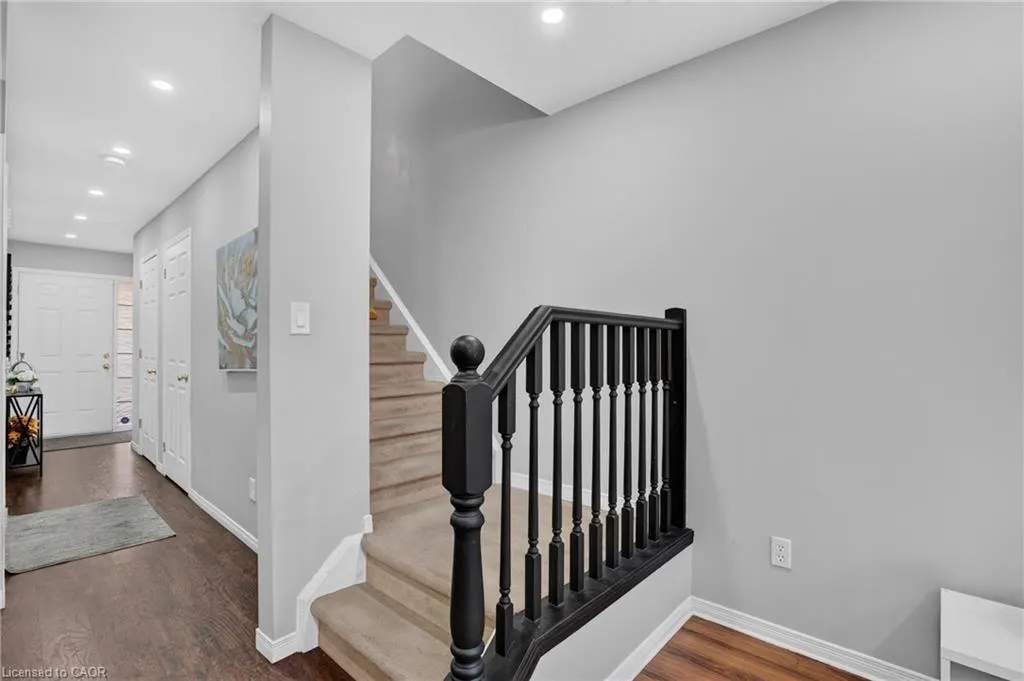 120 Dudhope Avenue #20