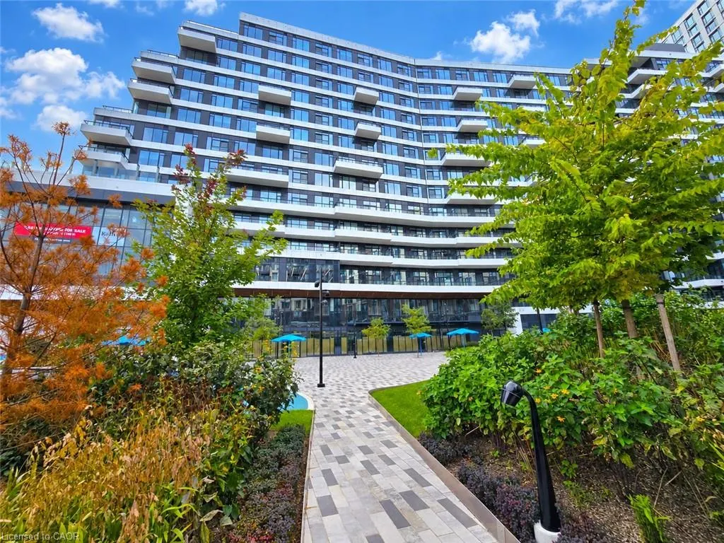 2485 Eglinton Avenue #708