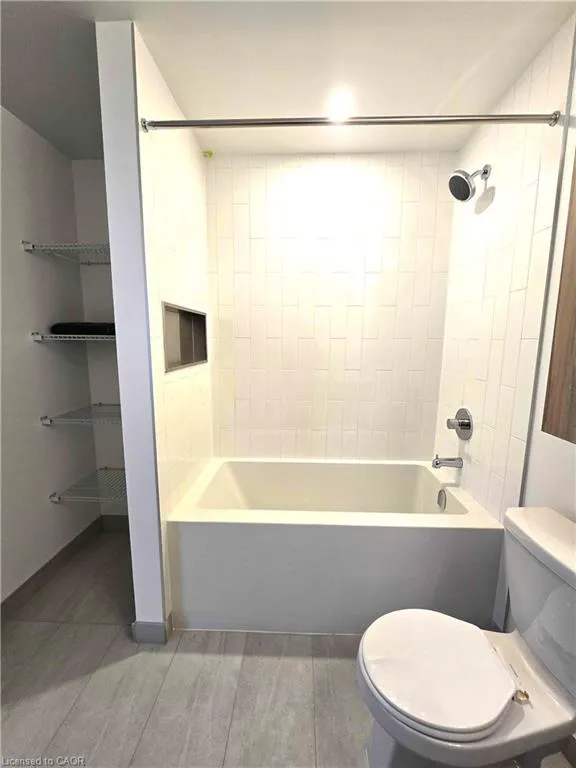2485 Eglinton Avenue #708
