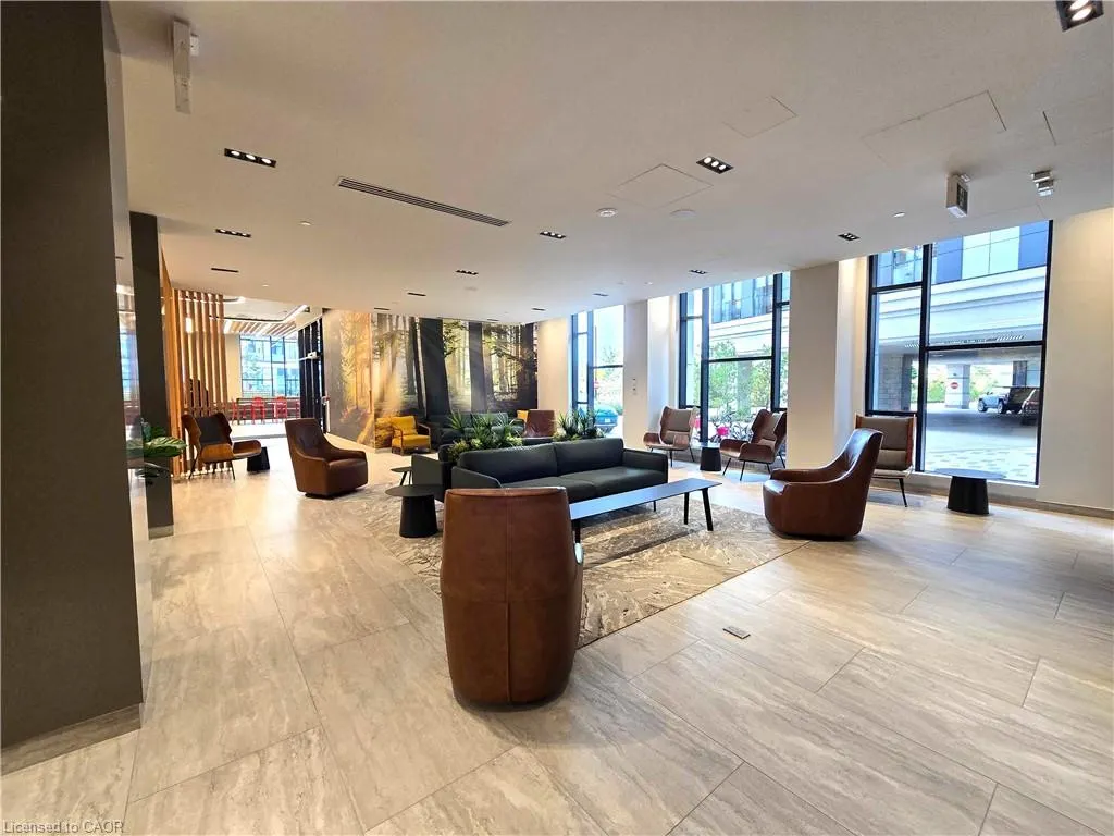 2485 Eglinton Avenue #708