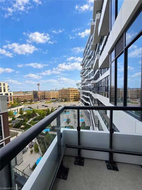 2485 Eglinton Avenue #708