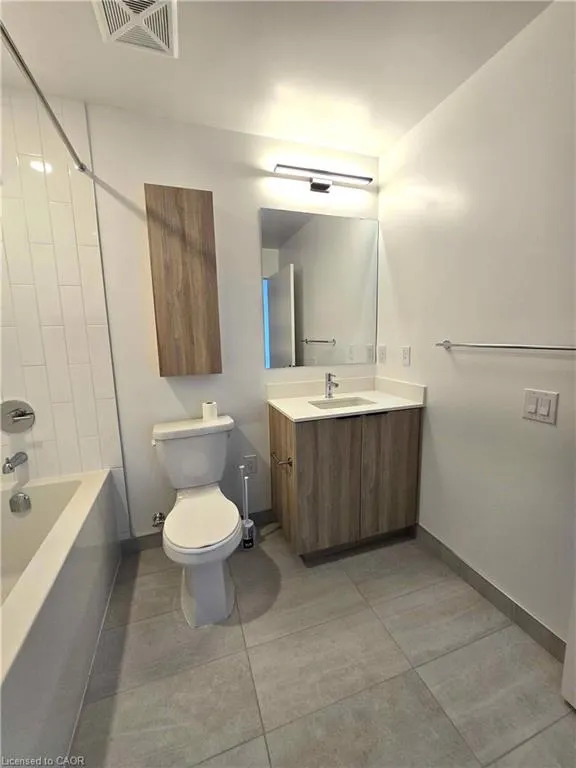 2485 Eglinton Avenue #708