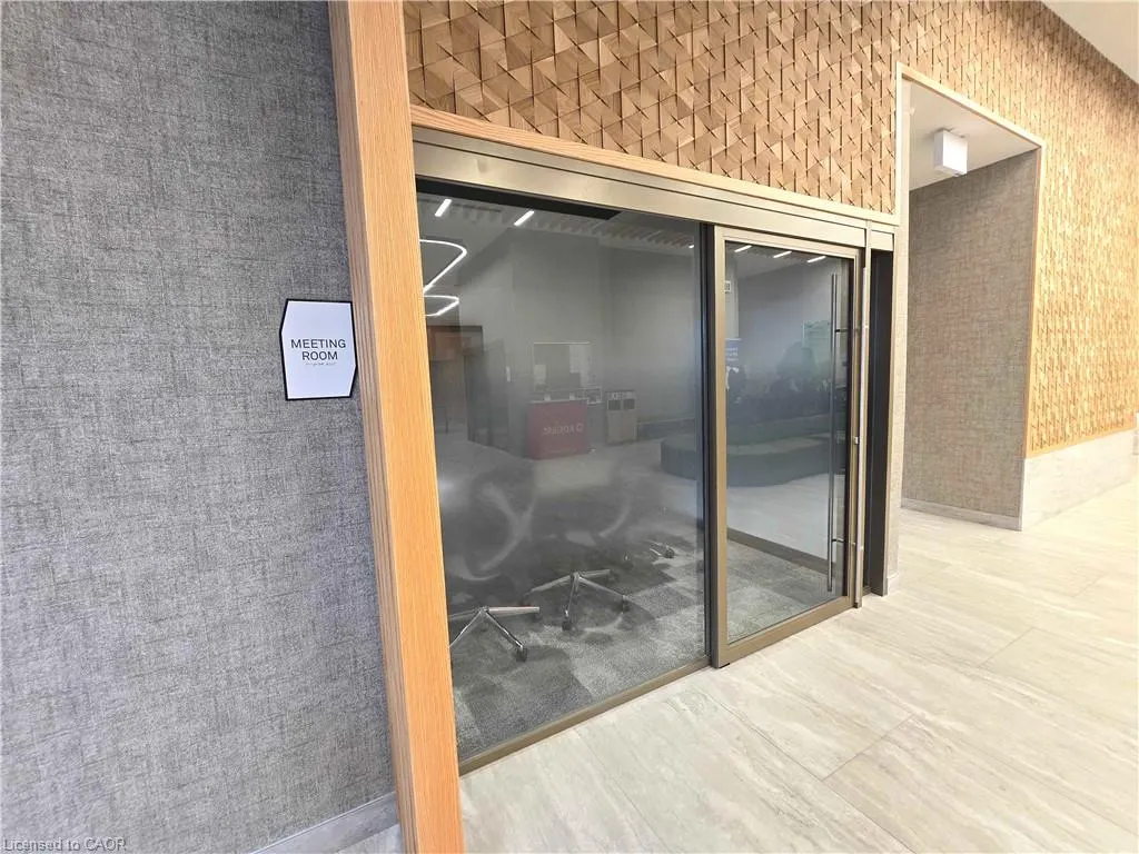 2485 Eglinton Avenue #708