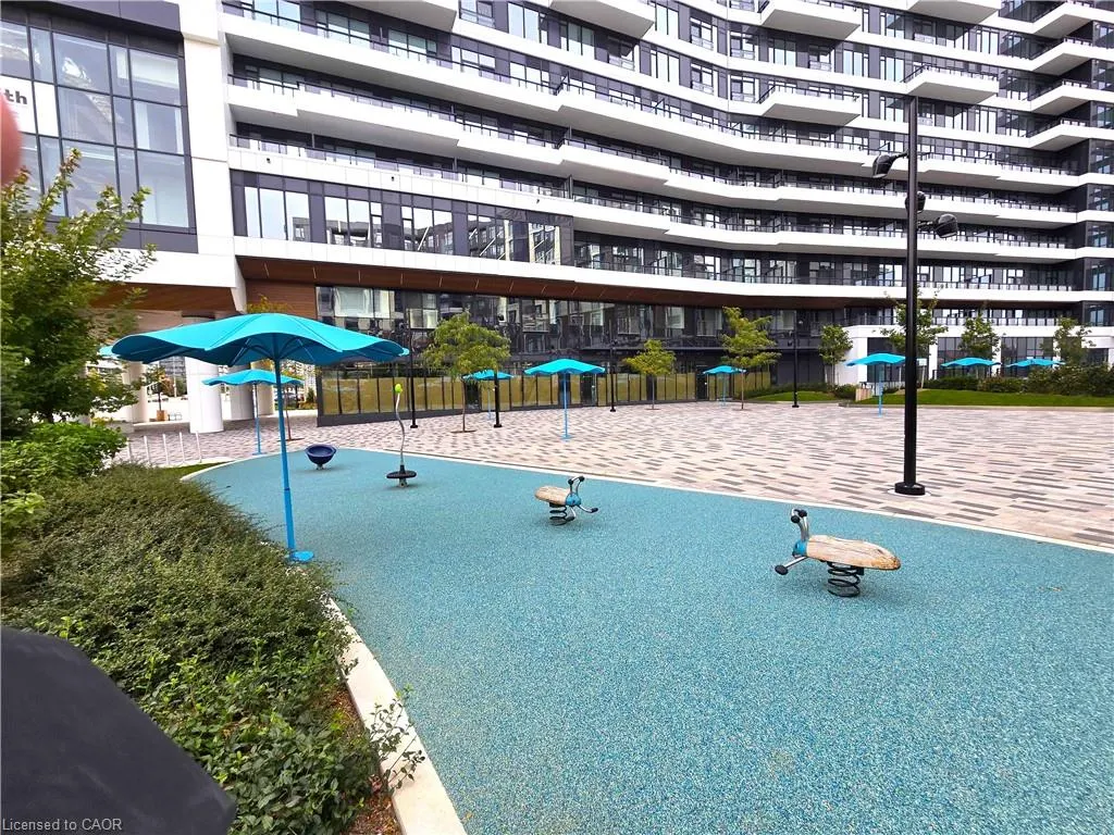 2485 Eglinton Avenue #708