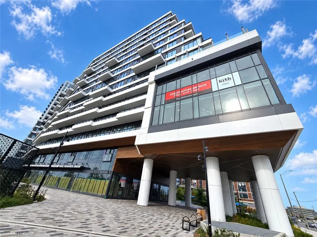 2485 Eglinton Avenue #708