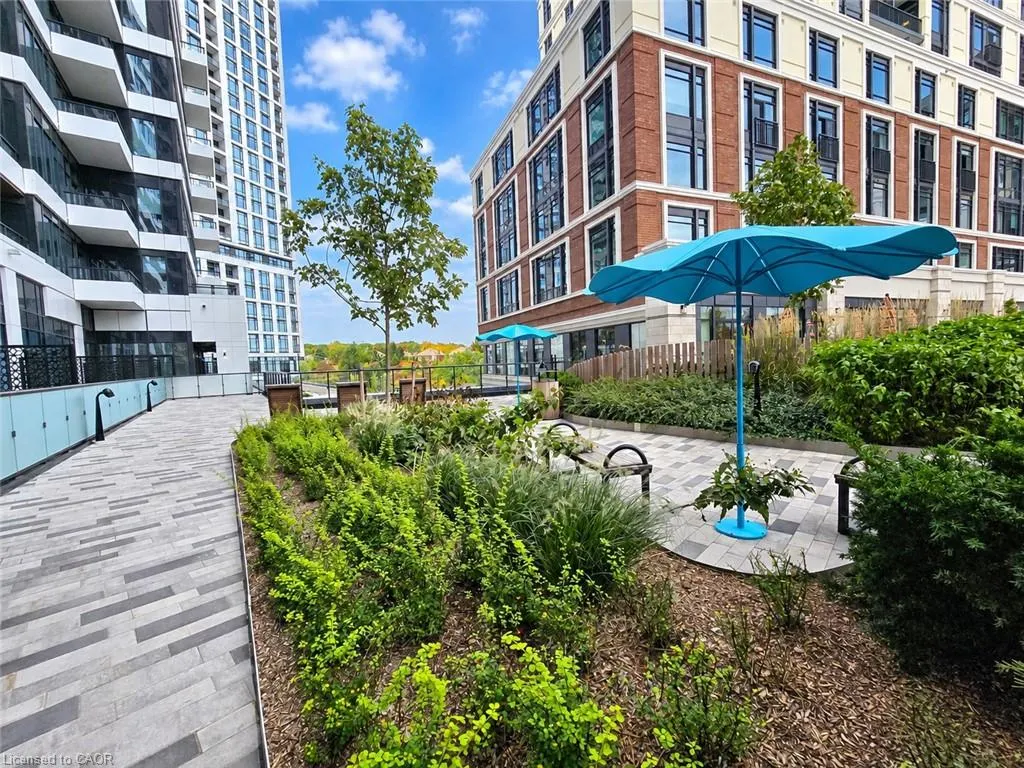 2485 Eglinton Avenue #708