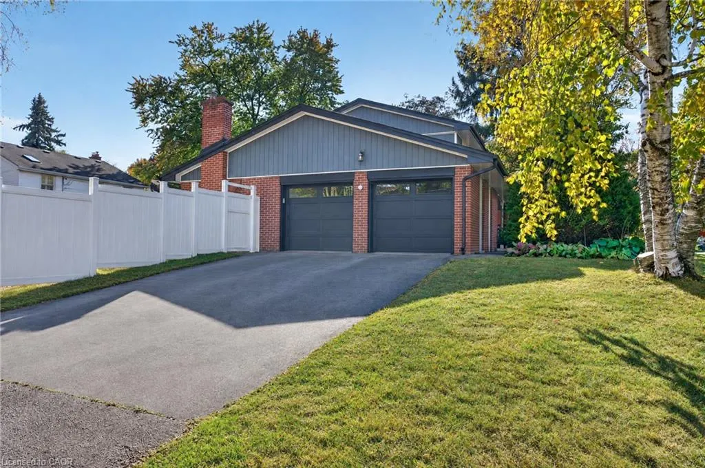 192 Waldoncroft Crescent