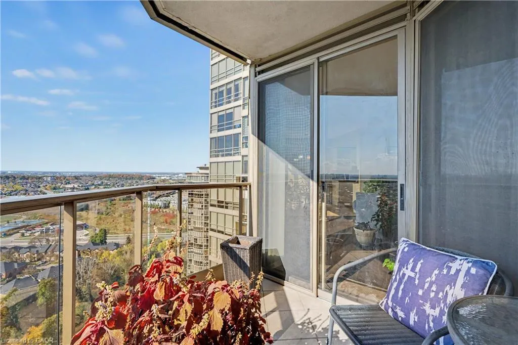 45 Kingsbridge Garden Circle #2407