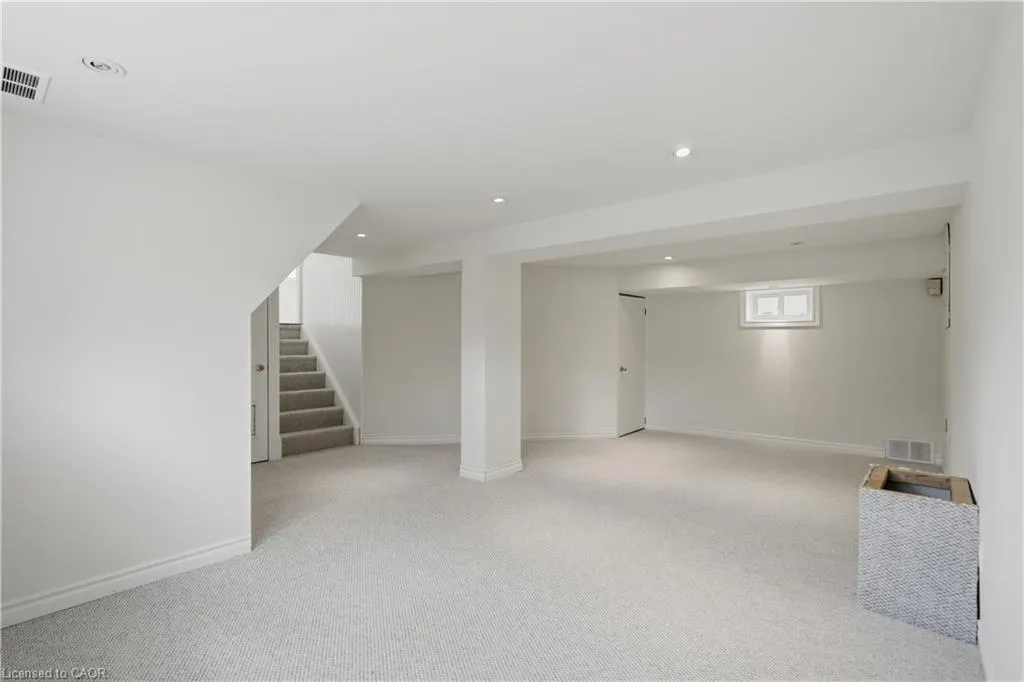 3 Prideaux Street