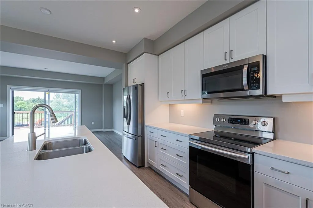 877 Robert Ferrie Drive