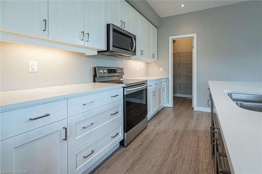 877 Robert Ferrie Drive