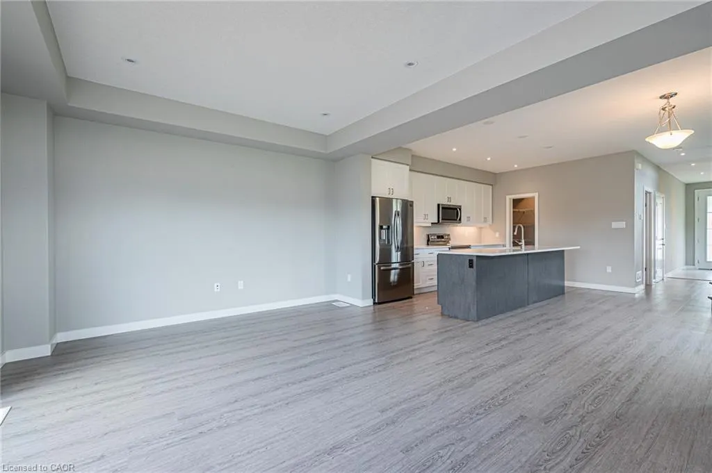 877 Robert Ferrie Drive